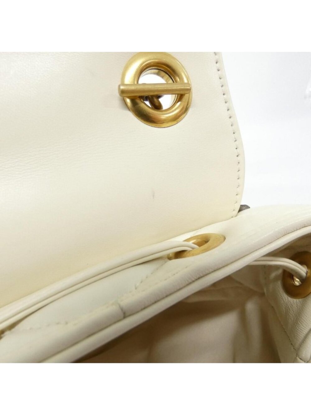 Gucci GG Marmont Backpack - Picture 8 of 8